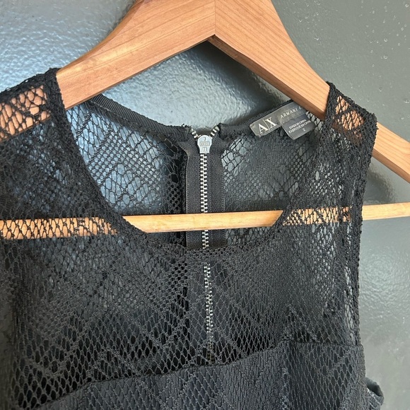 Armani Exchange balloon puff bottom lace top size 2 great used condition - Picture 5 of 14